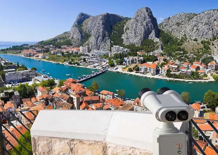 Side Omiš
