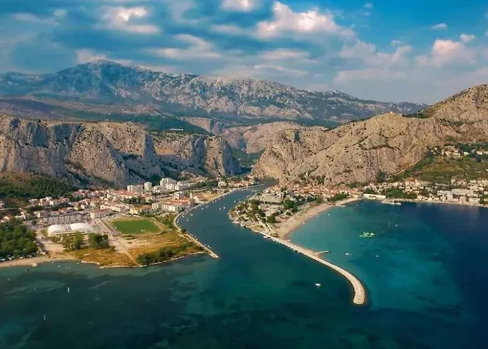Side * Omiš